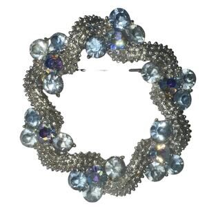 Vintage 1950’s Coro Blue Aurora Borealis Wreath Brooch Silver Tone 2”